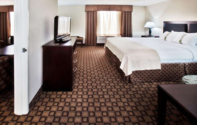 Holiday Inn Quincy By Ihg Exterior photo